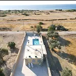 Traounou Serenity Near To Villa