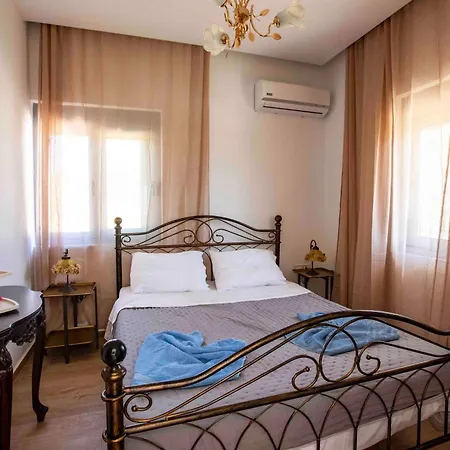 Traounou Serenity Near To Афанту