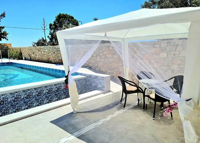 Vila Traounou Serenity *