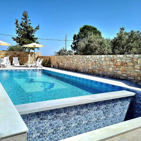 Traounou Serenity Villa *